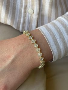 Yonca Detaylı Su Yolu Bileklik