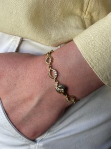 Altın Sarmal Bileklik