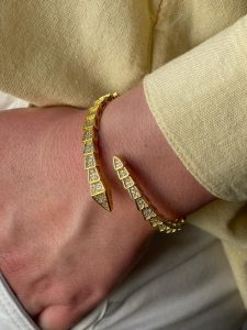 Yılan Figürlü Ajda Bileklik